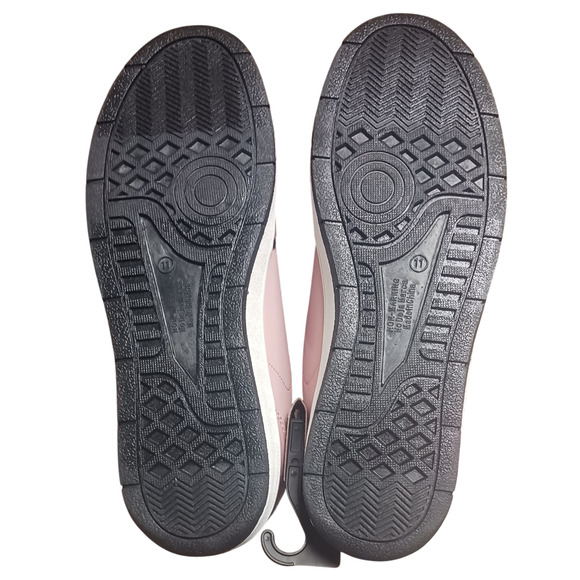 Hello Kitty Sanrio Women Size 11 Pink Casual Court Lace Up Shoe Sneakers New - Picture 3 of 16